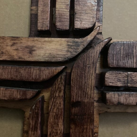 WOODEN CROSS - Picture 2 of 3